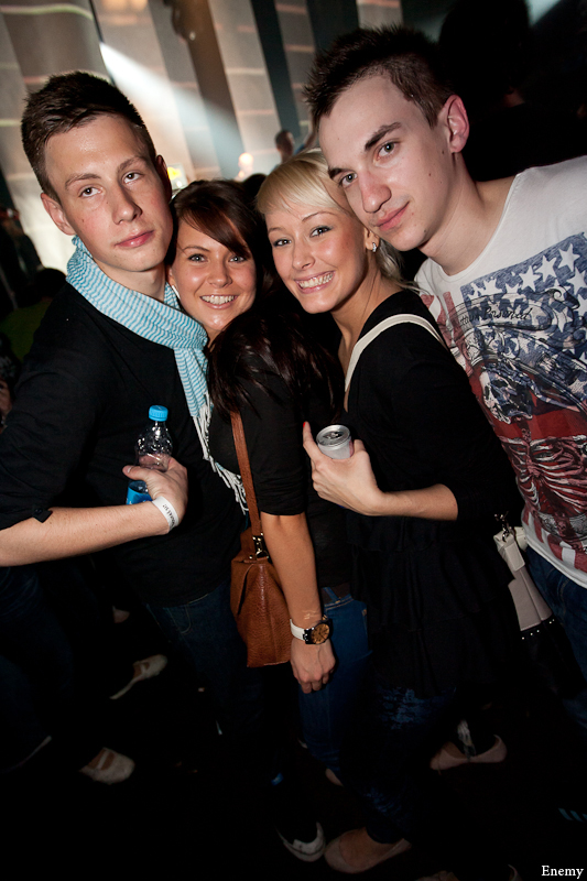 ELEKTRA - Pátek 15. 4. 2011